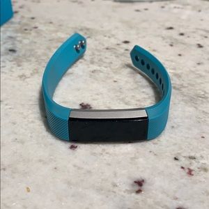 Aqua Fitbit Alta